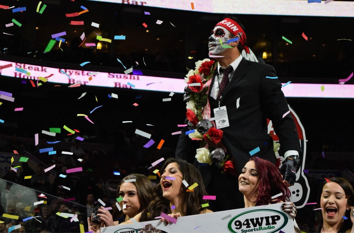 Confetti falls as Moe celebrates at Wing Bowl with 94WIP SportsRadio